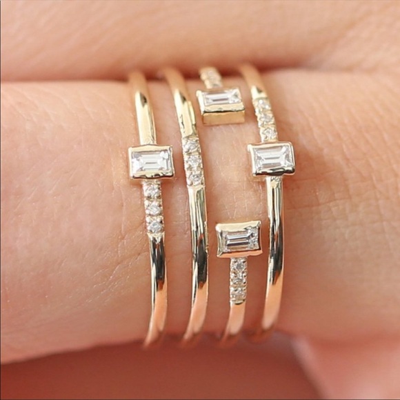 Jewelry - *NEW*18K Yellow Gold Gorgeous Diamond Ring